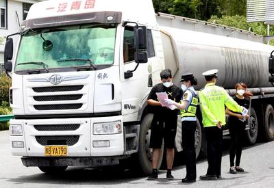 黃山 多措并舉強化危險貨物運輸車輛安全宣教，筑牢道路貨物運輸安全防線